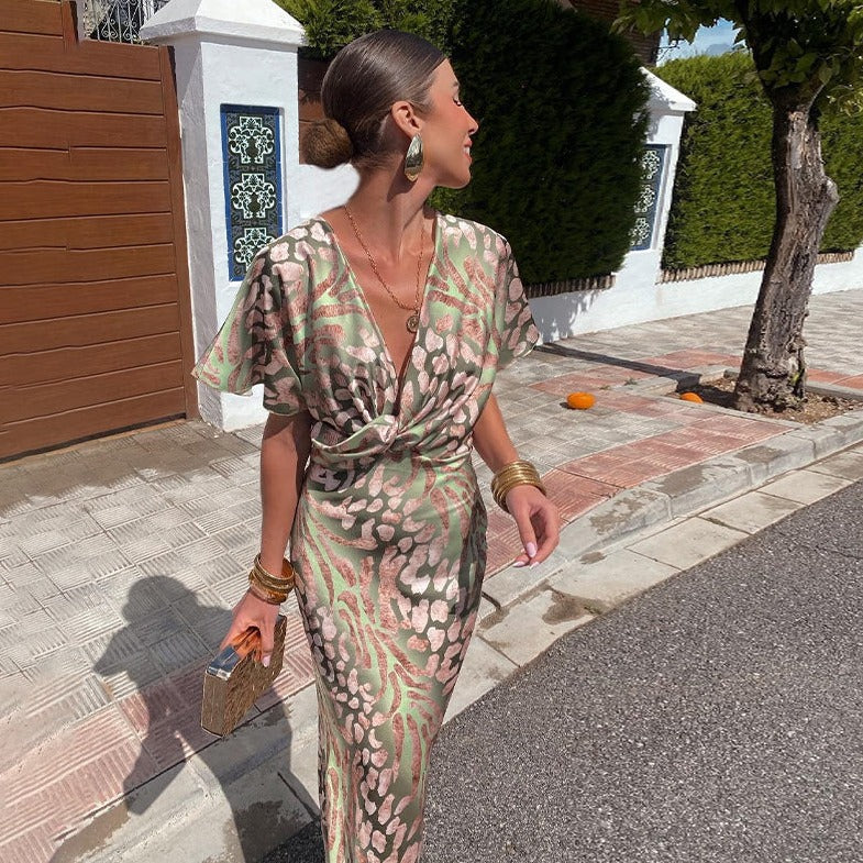 Amelia-Rose | Twisted V-Neck Maxi Dress