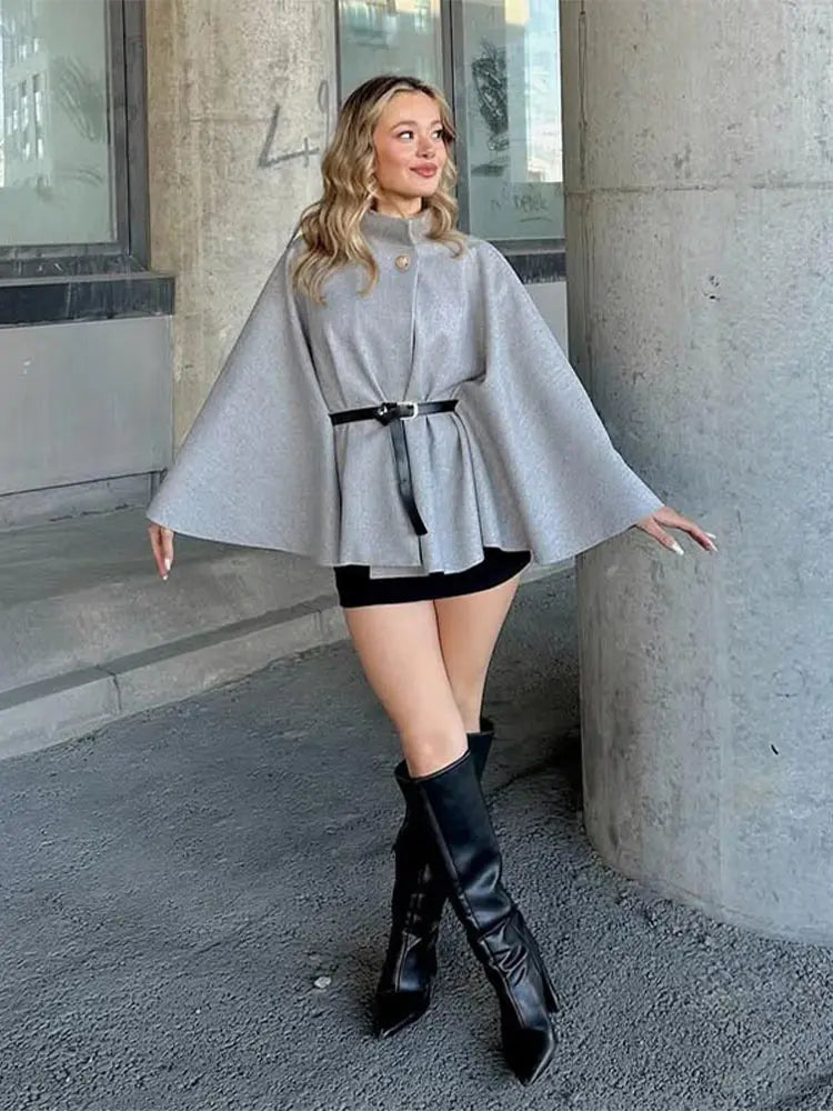 Vaila | Long Poncho